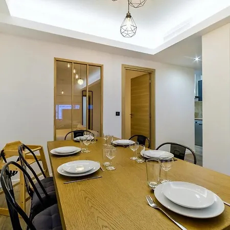 Foch Grand - 6p Apartman *